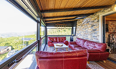 King Triplex Villa